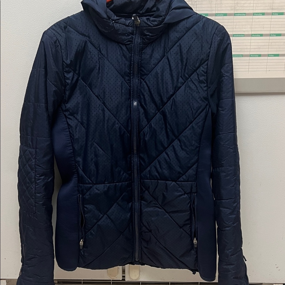 Fabletics Women's Navy Puffer Jacket